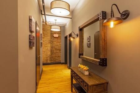 Hip Urban Loft-Small Town Charm-124 Lofts #2 West Dundee Eksteriør bilde