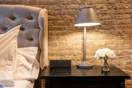Hip Urban Loft-Small Town Charm-124 Lofts #2 West Dundee Eksteriør bilde